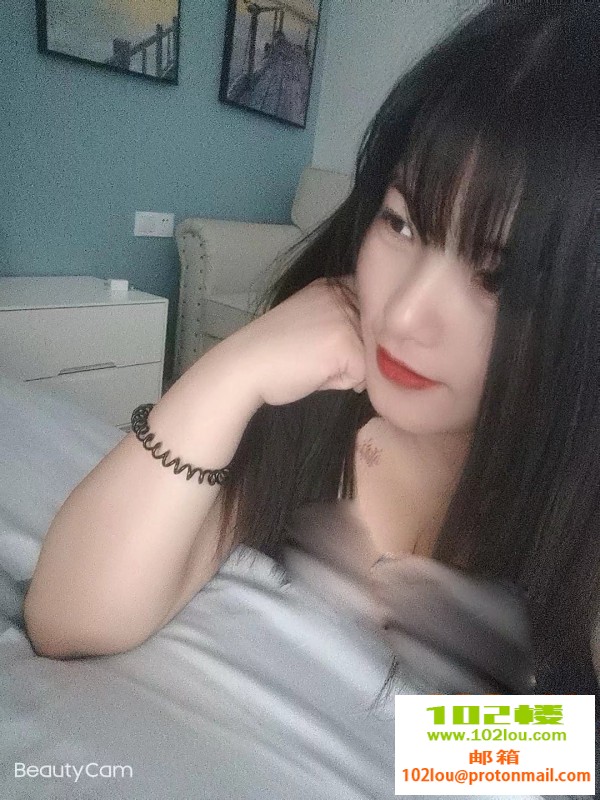 095757dhyygpx5g9h87poh.jpeg