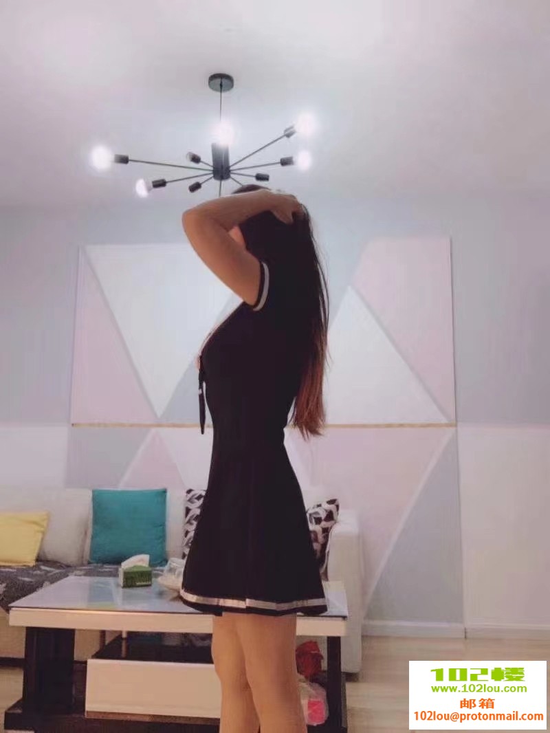 222642go8fccreoqi8szv2.jpg