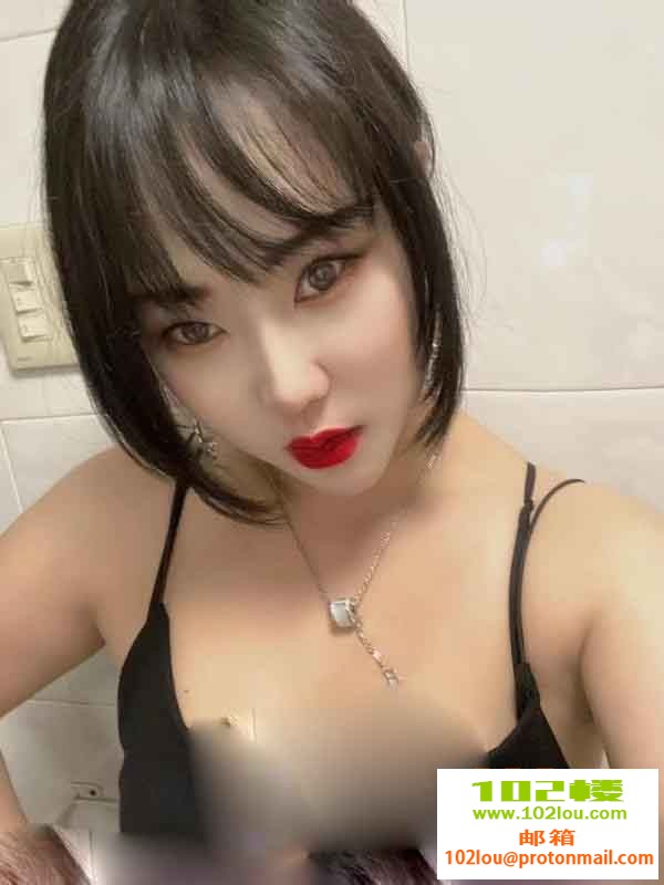 102726is6qgiz5rq2sdl2n.jpg
