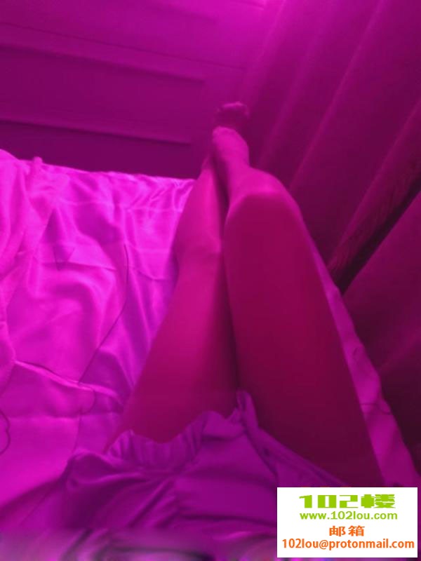 010209y772fq2g722zvgqv.jpg