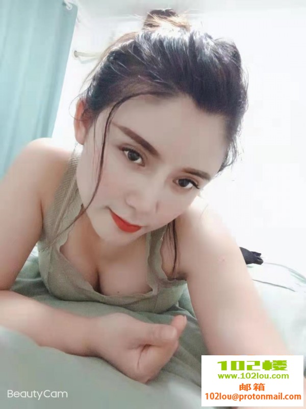 151849fv0n2lwb42v5b53v.jpeg