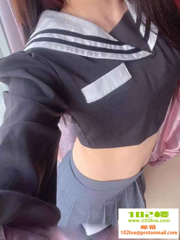 190248xfvczww7dab5wsm5.jpg